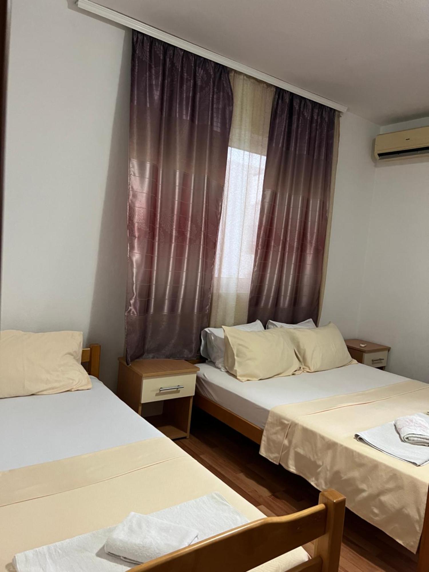 Apartments Fat E Jet - Pool & Breakfast Ulcinj Exteriör bild