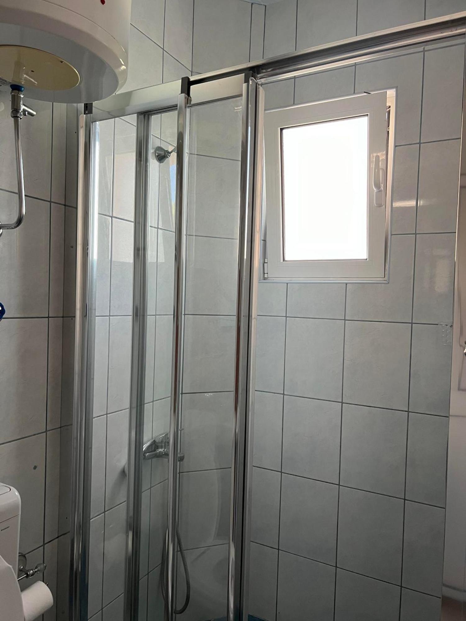 Apartments Fat E Jet - Pool & Breakfast Ulcinj Rum bild