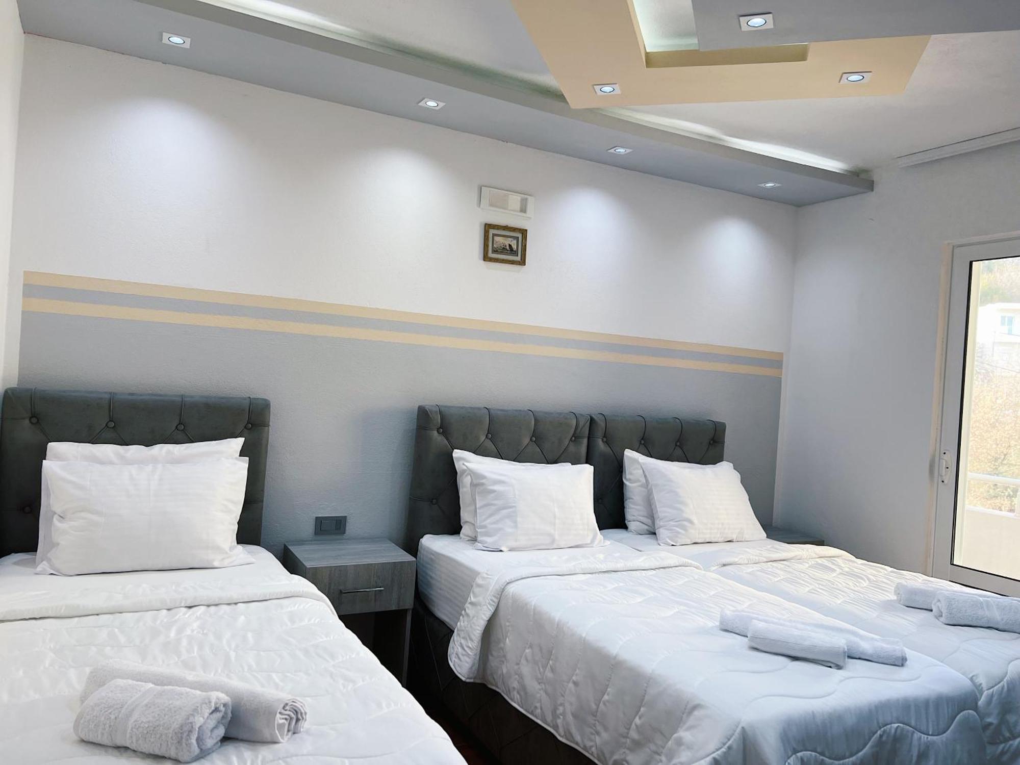 Apartments Fat E Jet - Pool & Breakfast Ulcinj Rum bild