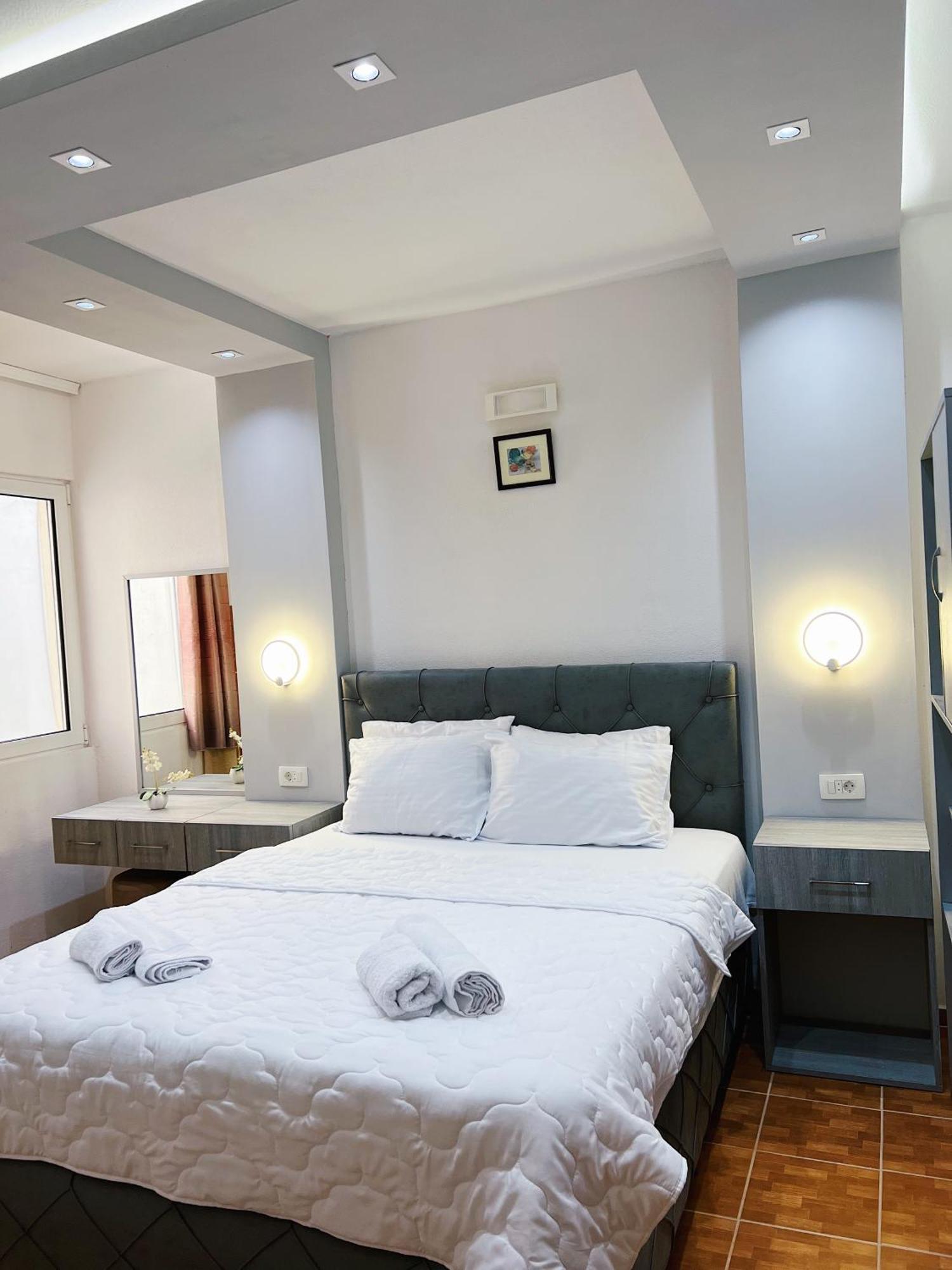 Apartments Fat E Jet - Pool & Breakfast Ulcinj Rum bild