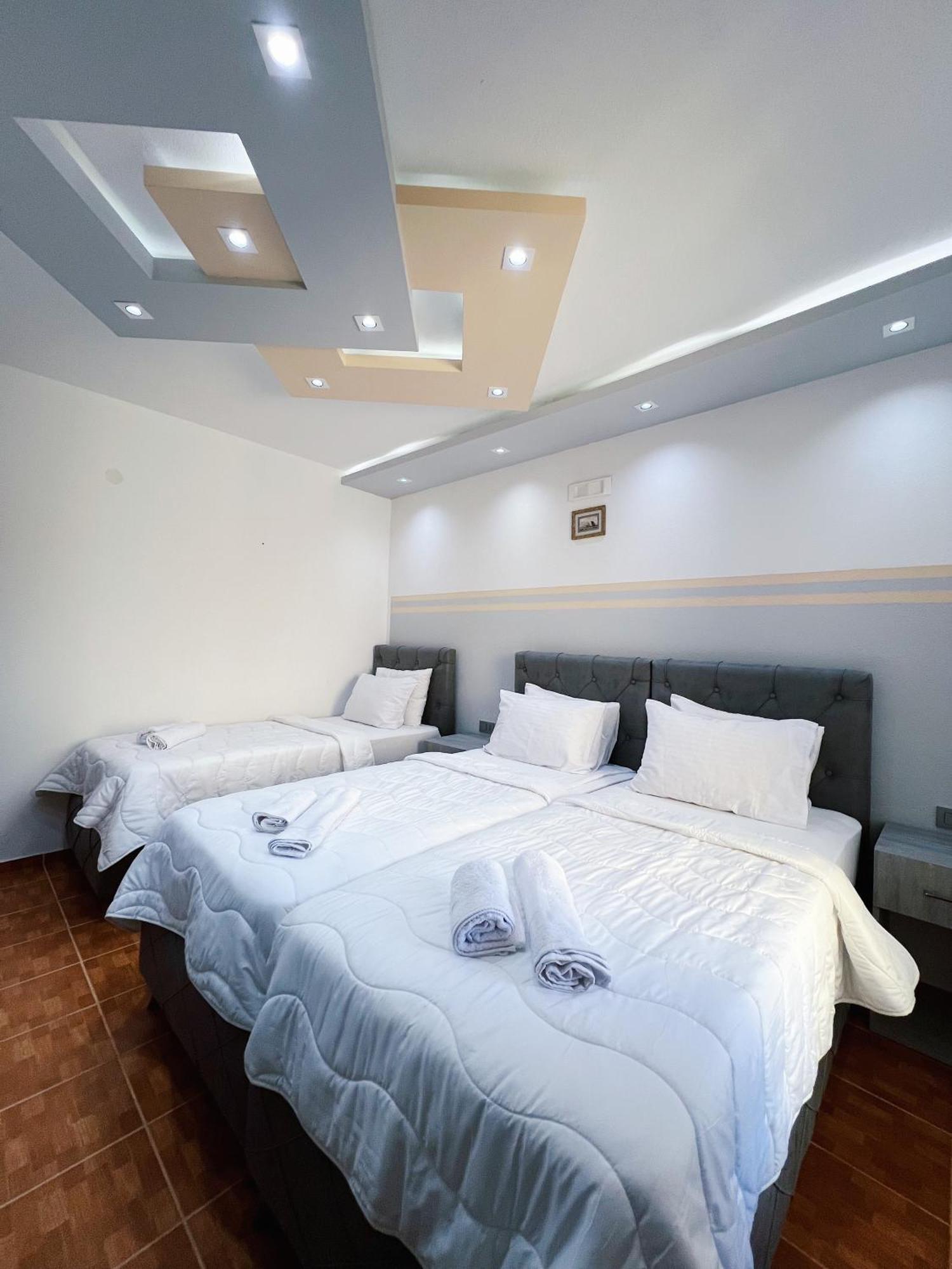 Apartments Fat E Jet - Pool & Breakfast Ulcinj Exteriör bild